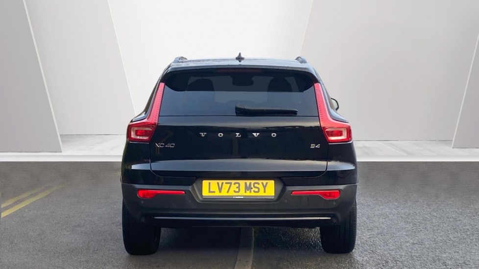 Used Volvo XC40 2023 for sale - 77232198: Photo 7