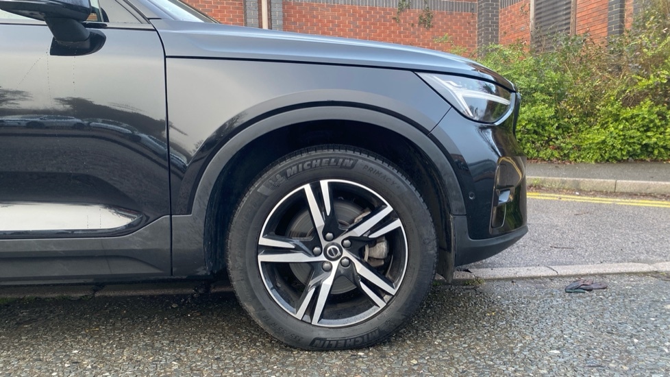 Used Volvo XC40 2023 for sale - 77232198: Photo 9