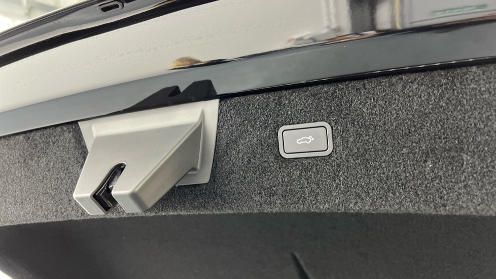 Used Polestar Polestar 4 2024 for sale - 76366563: Photo 30