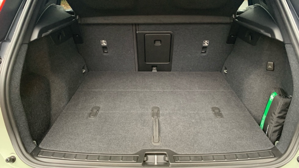 Used Volvo XC40 2024 for sale - 76915104: Photo 14