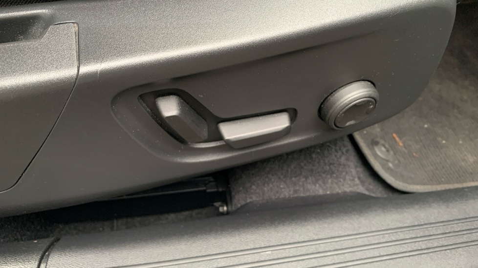 Used Volvo XC40 2024 for sale - 76915104: Photo 26