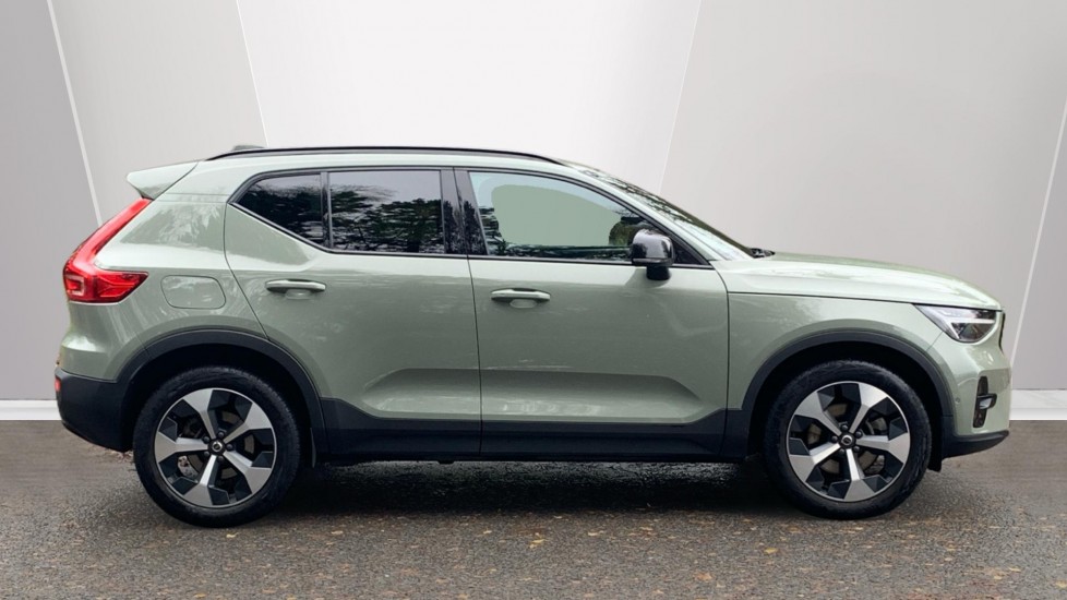 Used Volvo XC40 2024 for sale - 76915104: Photo 3