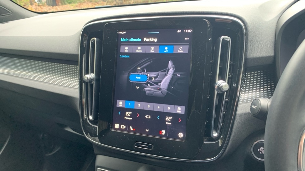 Used Volvo XC40 2024 for sale - 76915104: Photo 42