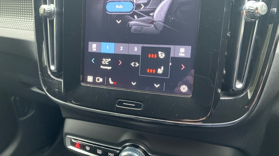 Used Volvo XC40 2024 for sale - 76915104: Photo 43