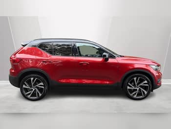 Used Volvo XC40 2020 for sale - 79727376: Photo