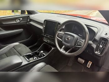 Used Volvo XC40 2020 for sale - 79727376: Photo