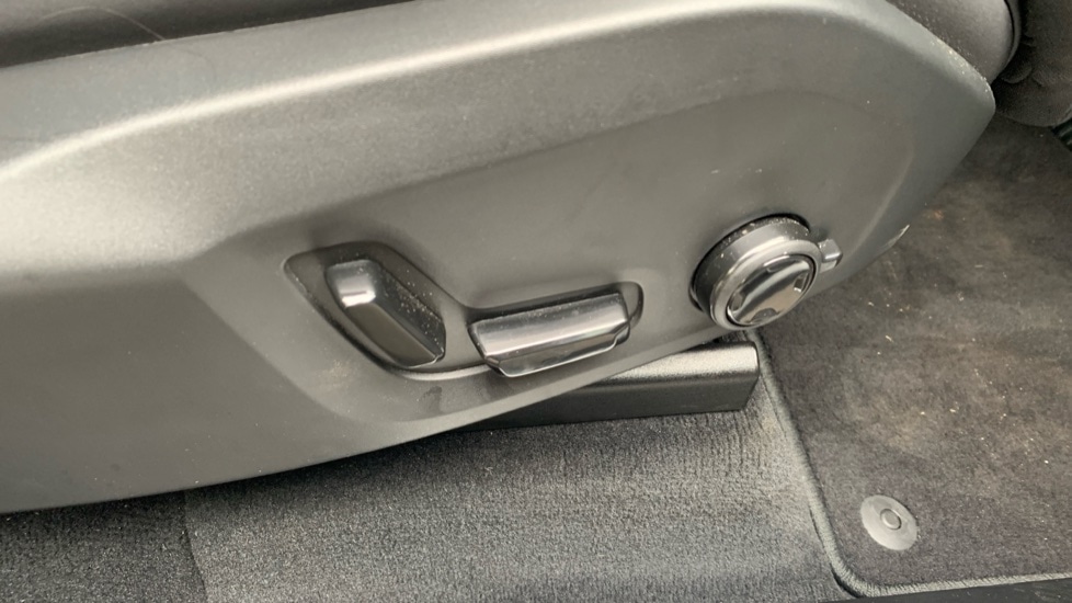 Used Volvo XC90 2025 for sale - 76928074: Photo 44