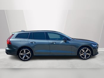 Used Volvo V60 2025 for sale - 79087713: Photo