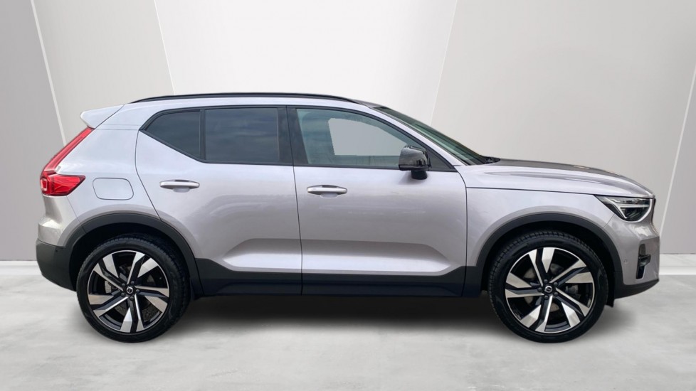 Used Volvo XC40 2025 for sale - 77786122: Photo 3