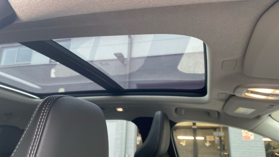 Used Volvo XC40 2025 for sale - 77786122: Photo 38