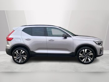 Used Volvo XC40 2025 for sale - 77786122: Photo