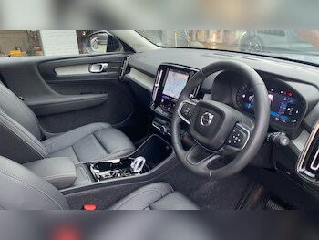 Used Volvo XC40 2025 for sale - 77786122: Photo