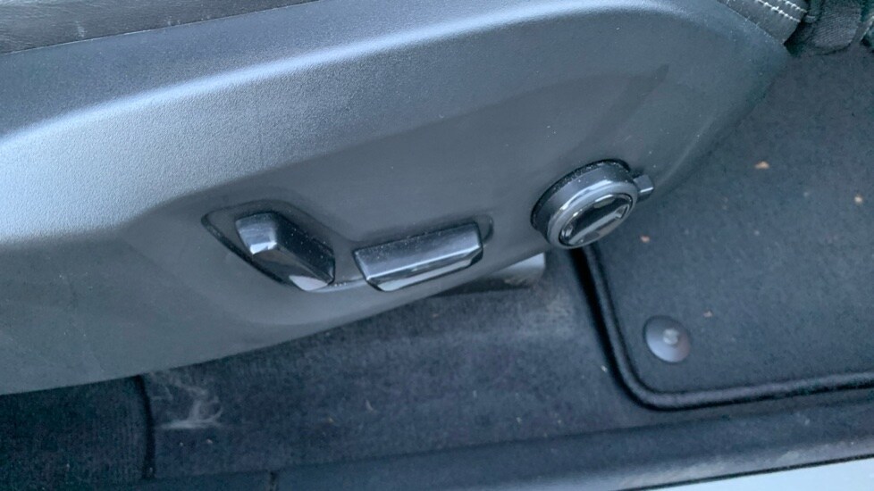 Used Volvo XC60 2025 for sale - 76519331: Photo 29