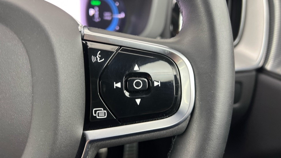 Used Volvo XC60 2021 for sale - 76738322: Photo 19