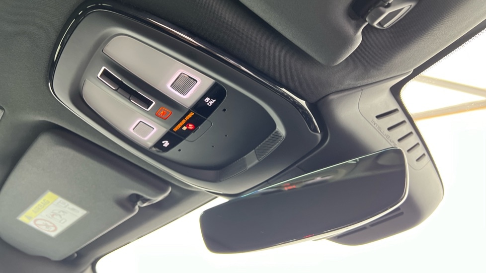 Used Volvo XC60 2021 for sale - 76738322: Photo 30