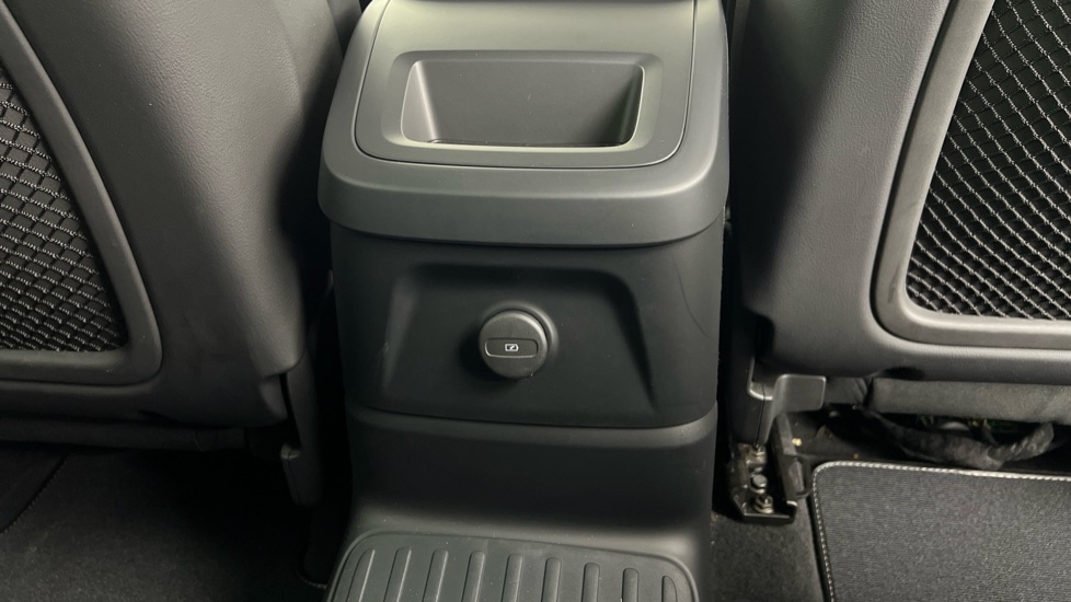 Used Volvo XC60 2021 for sale - 76738322: Photo 40