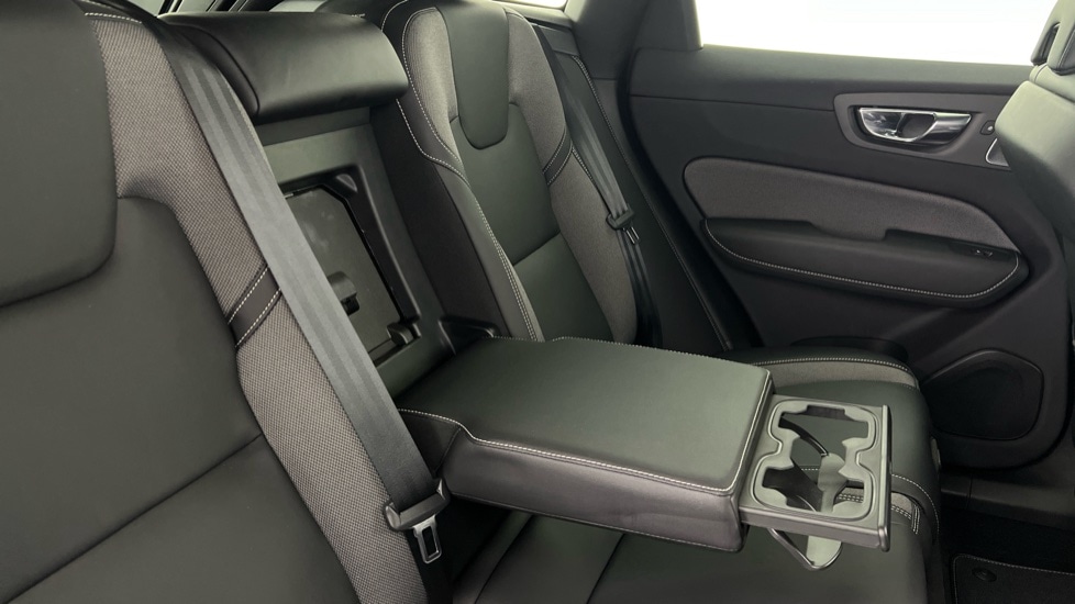 Used Volvo XC60 2021 for sale - 76738322: Photo 44