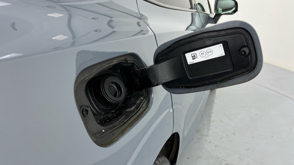 Used Volvo XC60 2021 for sale - 76738322: Photo 57