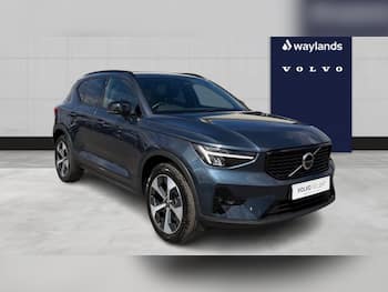Used Volvo XC40 2025 for sale - 79401655: Photo