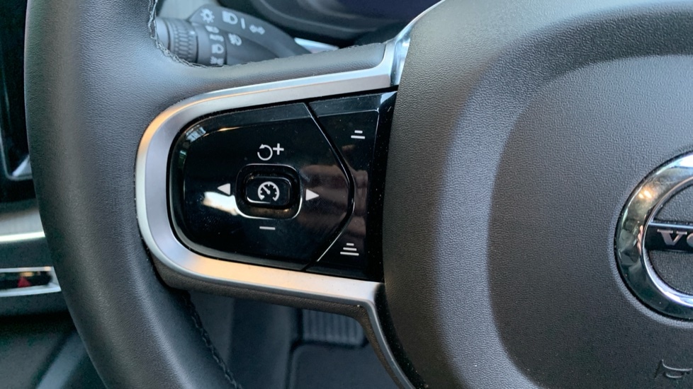 Used Volvo XC60 2025 for sale - 77269344: Photo 31