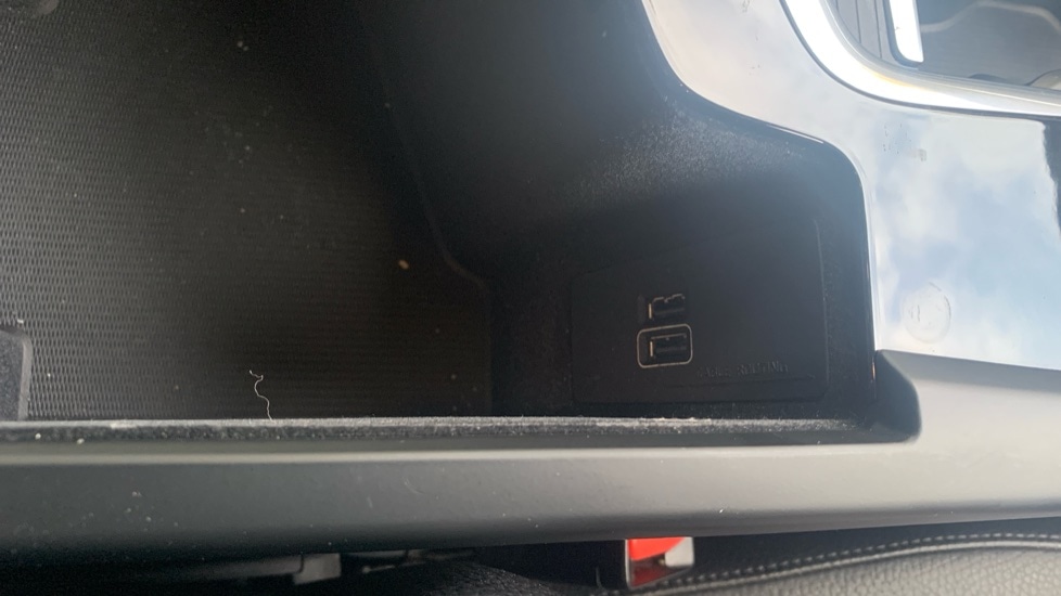 Used Volvo XC60 2021 for sale - 76788326: Photo 38