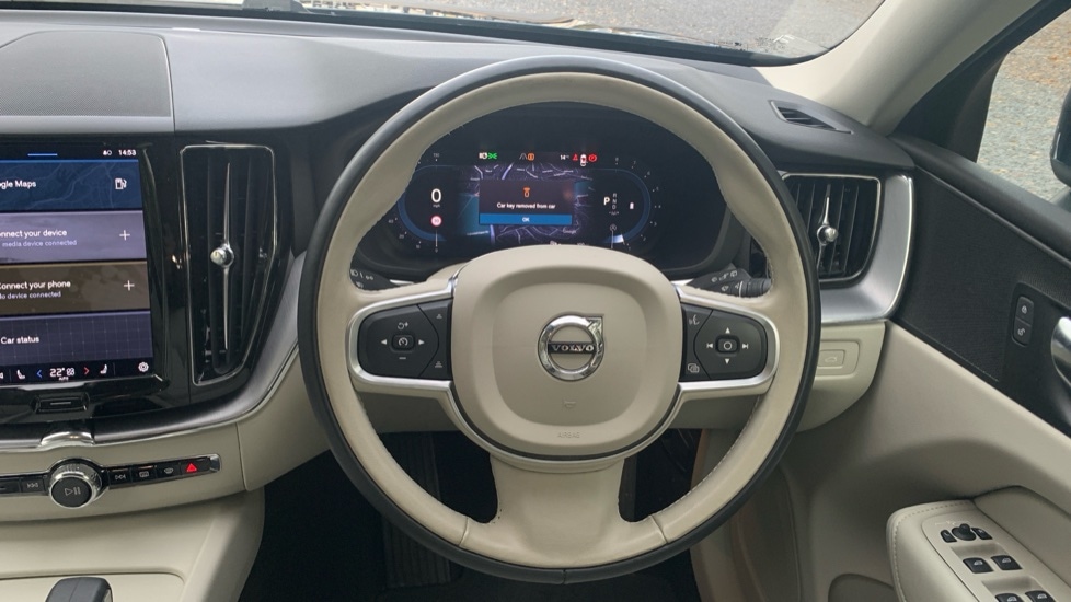 Used Volvo XC60 2022 for sale - 76593774: Photo 10