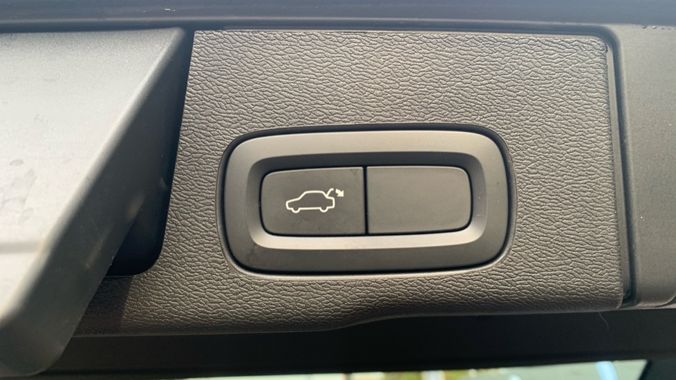 Used Volvo XC60 2022 for sale - 76593774: Photo 17