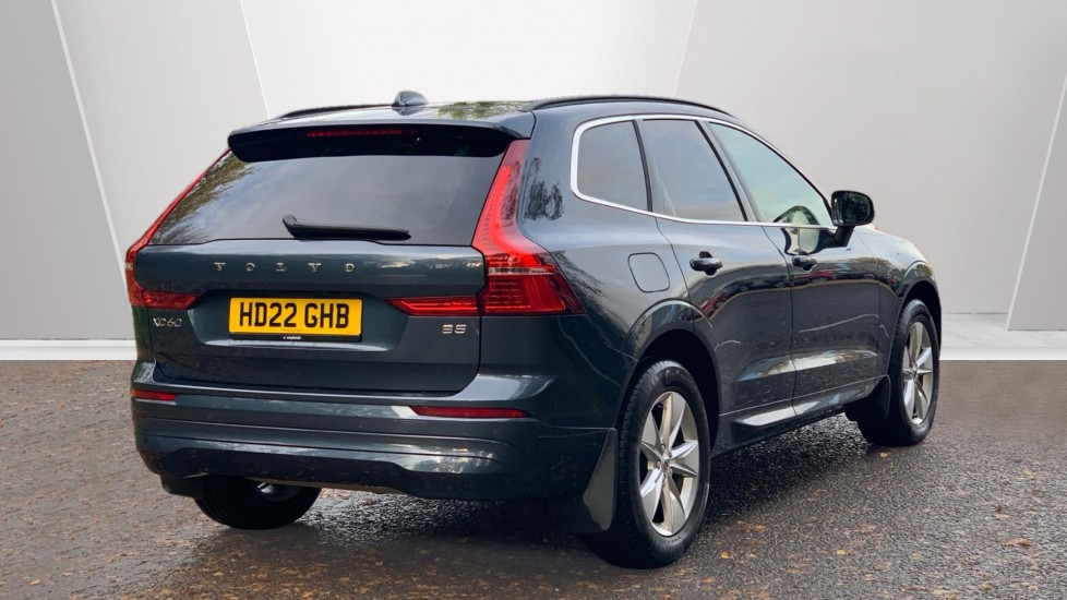 Used Volvo XC60 2022 for sale - 76593774: Photo 2