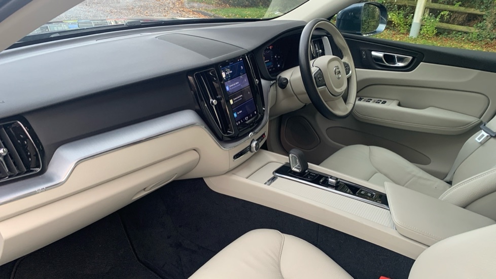 Used Volvo XC60 2022 for sale - 76593774: Photo 42