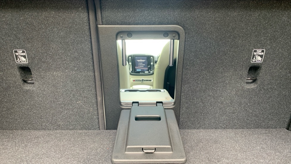 Used Volvo XC40 2024 for sale - 77256360: Photo 25