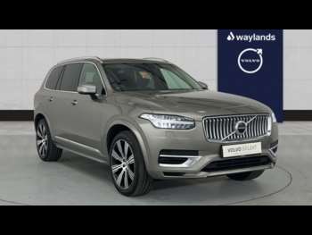 2022 - Recharge Inscription Pro, T8 AWD plug-in hybrid, 7 Seats 5-Door