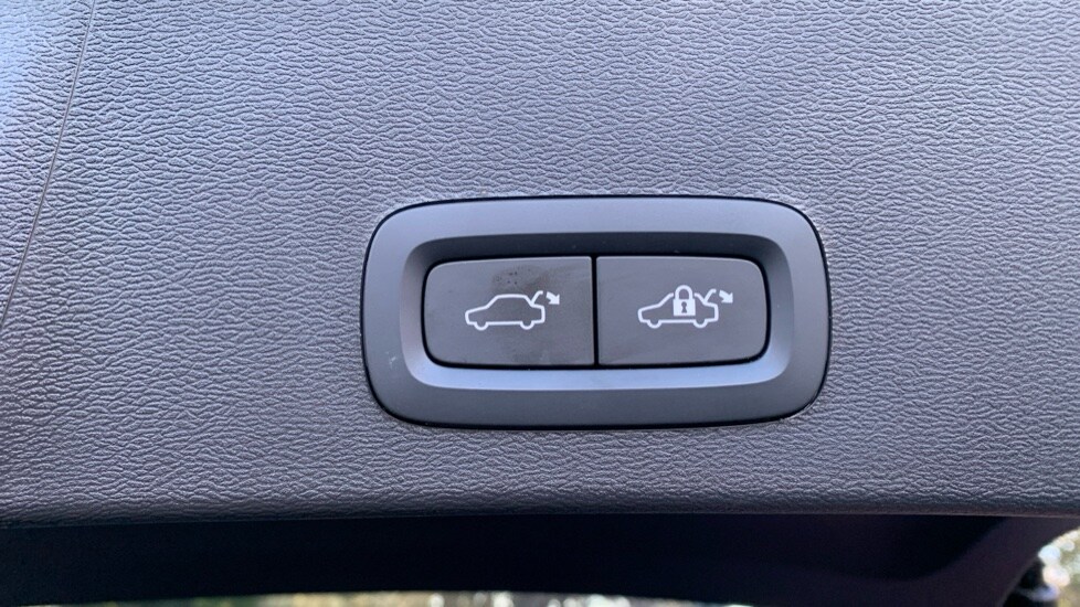 Used Volvo XC40 2022 for sale - 76366383: Photo 23