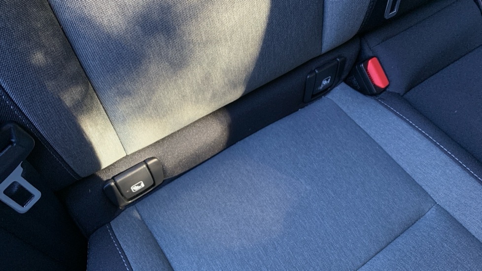 Used Volvo XC40 2022 for sale - 76366383: Photo 34