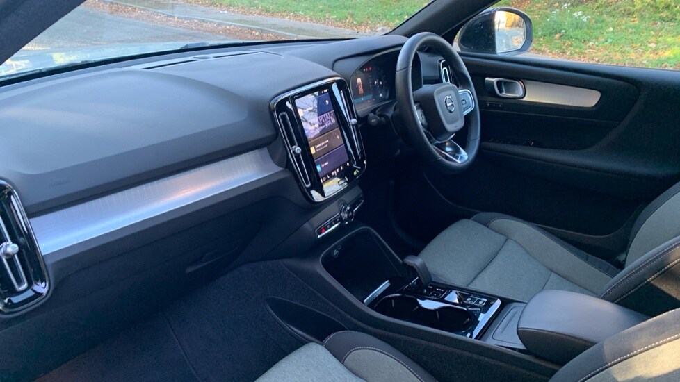 Used Volvo XC40 2022 for sale - 76366383: Photo 39