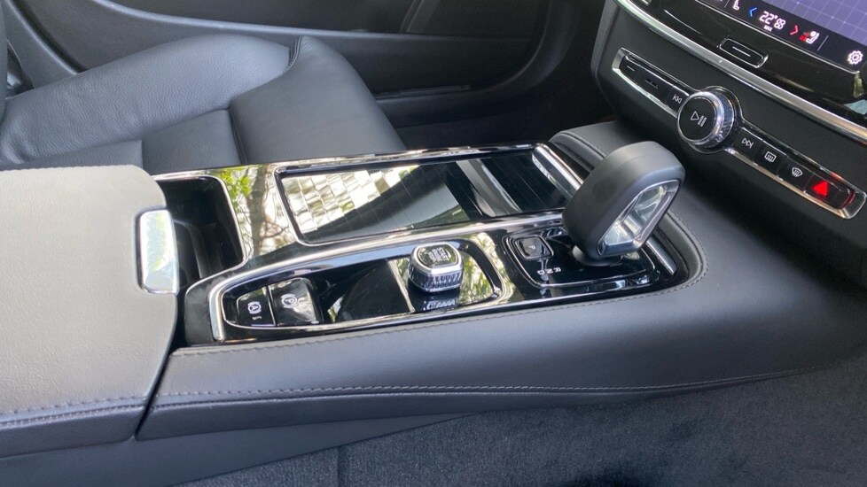 Used Volvo V90 2025 for sale - 77063394: Photo 22