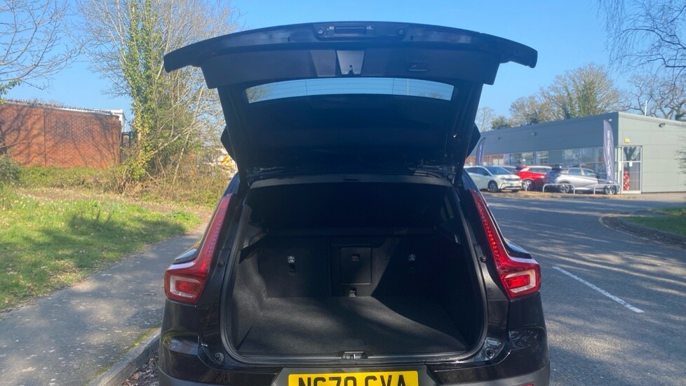 Used Volvo XC40 2021 for sale - 78055213: Photo 13