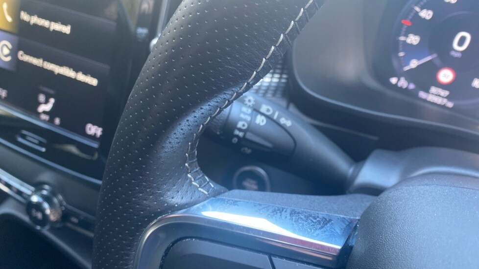 Used Volvo XC40 2021 for sale - 78055213: Photo 35