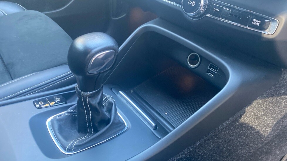 Used Volvo XC40 2021 for sale - 78055213: Photo 38