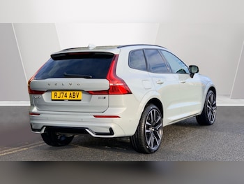 Used Volvo XC60 2024 for sale - 76311941: Photo