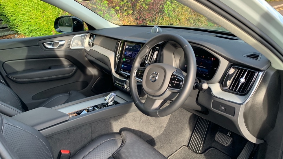 Used Volvo XC60 2024 for sale - 76311941: Photo 4