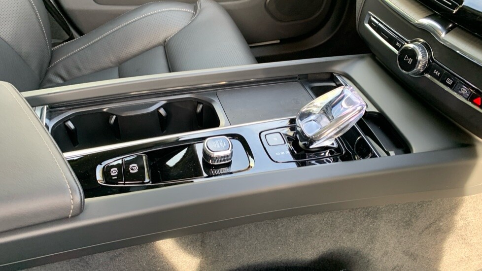 Used Volvo XC60 2024 for sale - 76311941: Photo 43