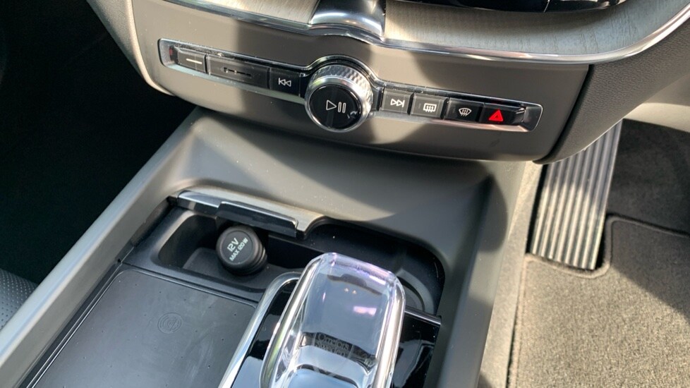 Used Volvo XC60 2024 for sale - 76311941: Photo 47