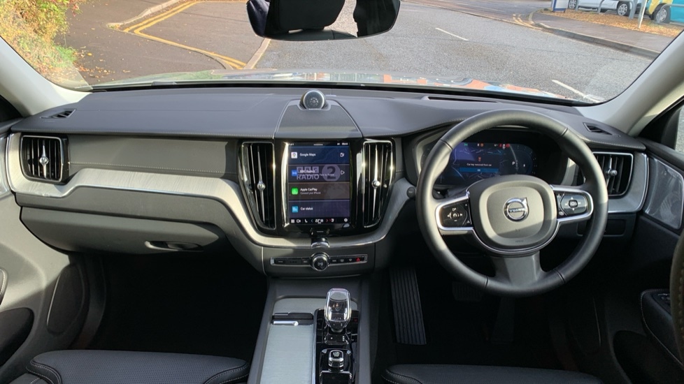 Used Volvo XC60 2024 for sale - 76311941: Photo 5