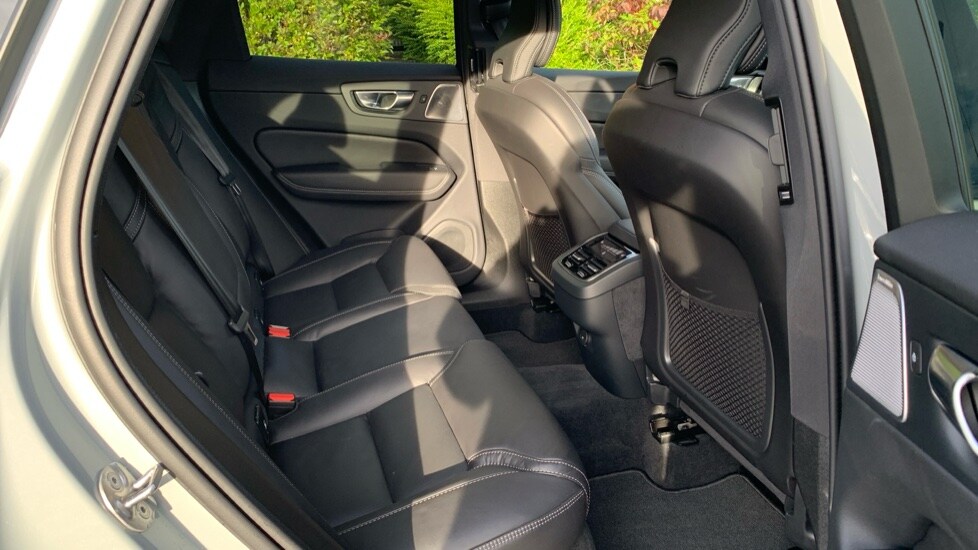 Used Volvo XC60 2024 for sale - 76311941: Photo 6