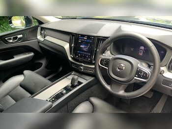 Used Volvo XC60 2024 for sale - 75629509: Photo