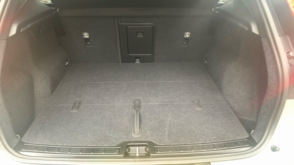 Used Volvo XC40 2023 for sale - 75929884: Photo 14