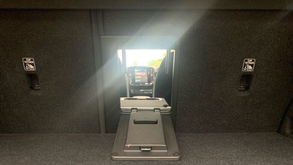 Used Volvo XC40 2023 for sale - 75929884: Photo 24