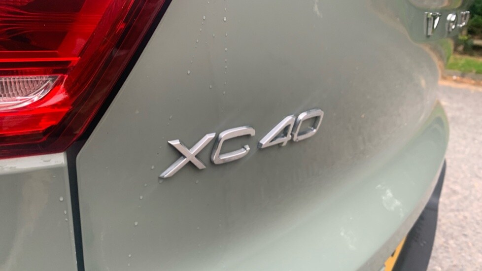Used Volvo XC40 2023 for sale - 75929884: Photo 27