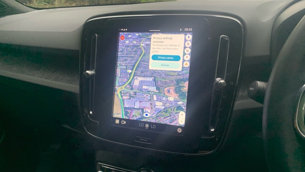 Used Volvo XC40 2023 for sale - 75929884: Photo 33