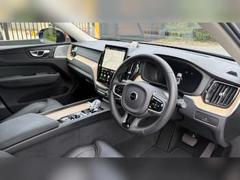 Used Volvo XC60 2026 for sale - 78902491: Photo